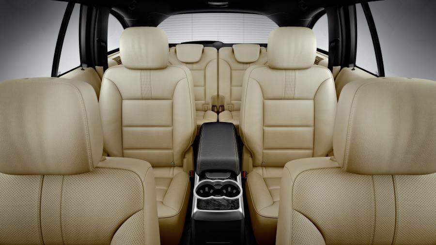  Mercedes-Benz R-Class 2010 года  (фото 24 из 45)